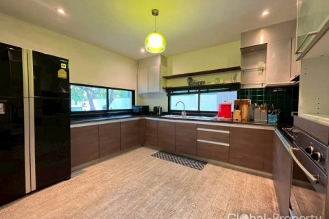 Дом в Паттайе, Таиланд с 3 спальнями № 144236 - фото 6