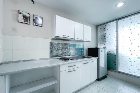 Студия в кондо в Пхая Тая, Бангкок, Таиланд № 159055 - фото 7