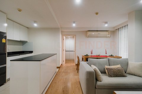 Condo in Watthana, Bangkok, Thailand, 2 bedrooms  № 159054 - photo 2