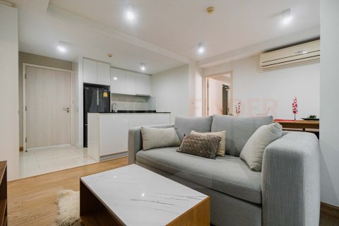 Condo in Watthana, Bangkok, Thailand, 2 bedrooms  № 159054 - photo 4