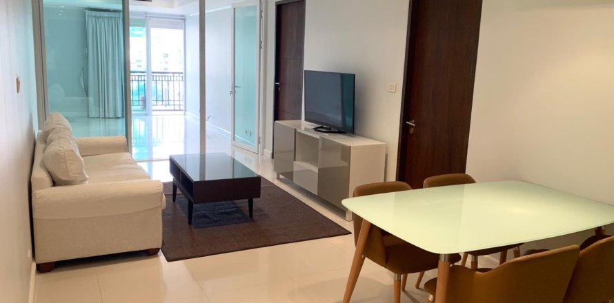 Condominio de 2 dormitorios en Bangkok, Tailandia № 233499