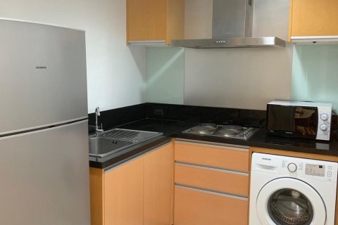 Condominio de 2 dormitorios en Bangkok, Tailandia № 233499 - foto 3