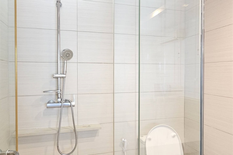 Condominio de 1 dormitorio en Bangkok, Tailandia № 233503 - foto 4