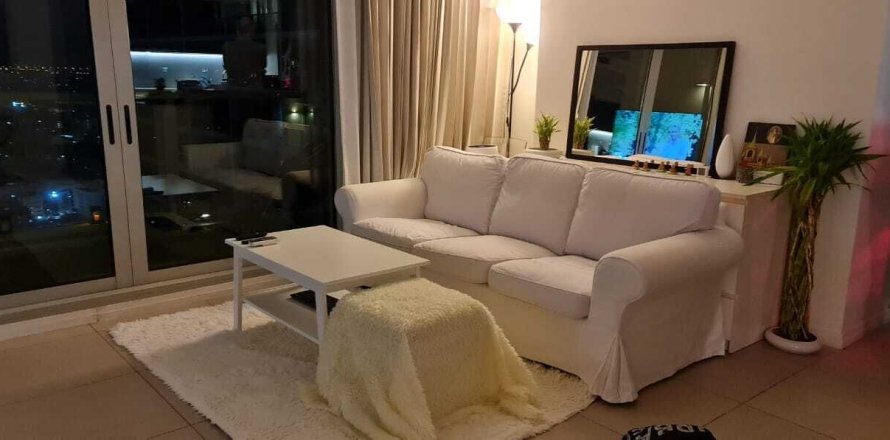 Condo in Khlong San, Bangkok, Thailand, 2 bedrooms  № 138653