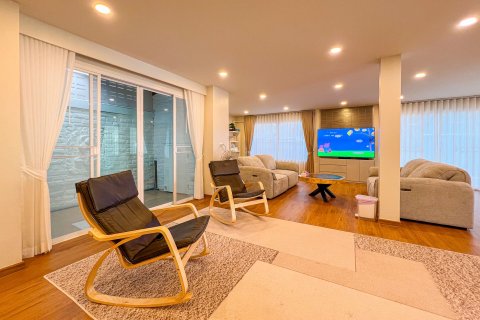 Дом в Паттайе, Таиланд с 4 спальнями  № 138651 - фото 8