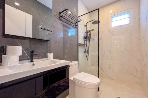 Дом в Паттайе, Таиланд с 4 спальнями  № 138651 - фото 13