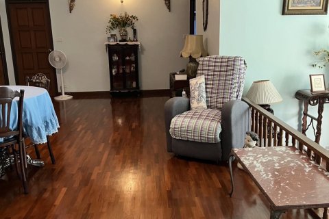 Кондоминиум с 4 спальнями в Сатхоне, Бангкок, Таиланд № 157999 - фото 18