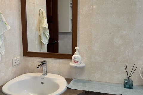 Кондоминиум с 4 спальнями в Сатхоне, Бангкок, Таиланд № 157999 - фото 7