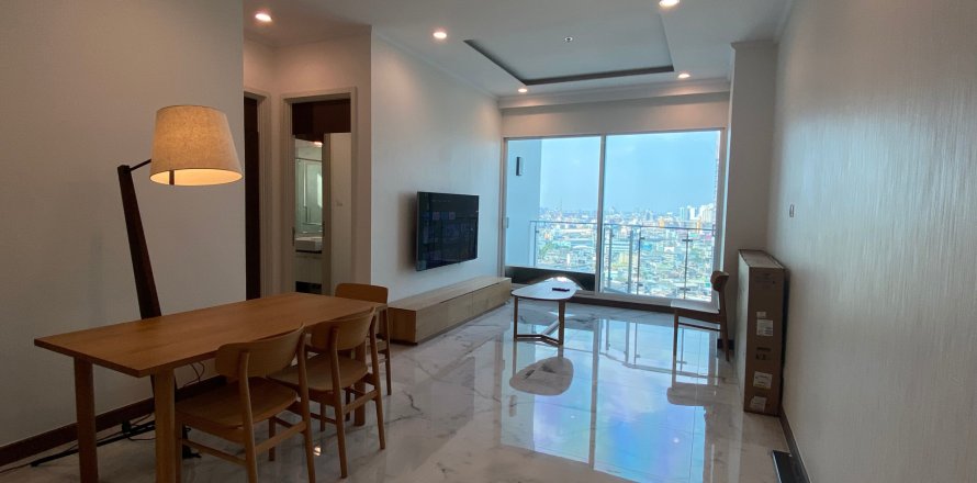 Кондоминиум с 2 спальнями в Банг Раке, Бангкок, Таиланд № 157998