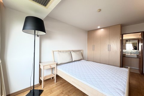 Кондоминиум с 2 спальнями в Пхракханонге, Бангкок, Таиланд № 158001 - фото 9