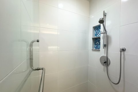 Кондоминиум с 2 спальнями в Пхракханонге, Бангкок, Таиланд № 158001 - фото 7