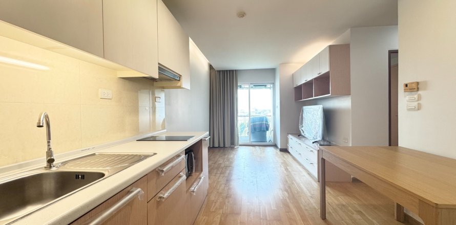 Кондоминиум с 2 спальнями в Пхракханонге, Бангкок, Таиланд № 158001