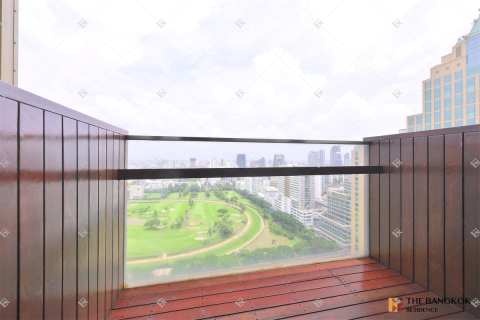 Condo in Bangkok, Thailand, 2 bedrooms № 189931 - photo 4
