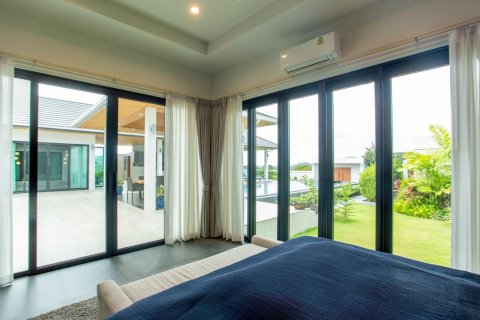 Вилла в Хуа Хине, Таиланд с 3 спальнями  № 144951 - фото 25