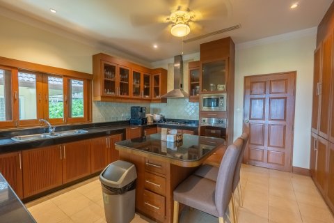 Вилла в Пхукете, Таиланд с 5 спальнями  № 144949 - фото 5