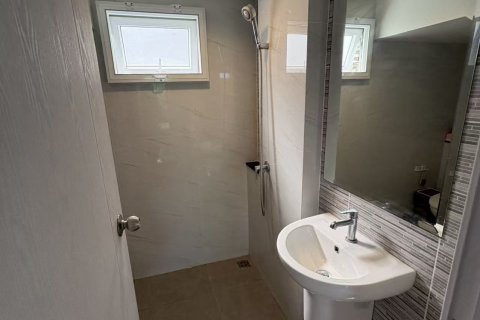 House in Samut Prakan, Thailand 3 bedrooms № 144948 - photo 7