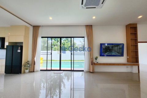 บ้านในพัทยา, ประเทศไทย 4 ห้องนอน № 196141 - รูปถ่าย 28