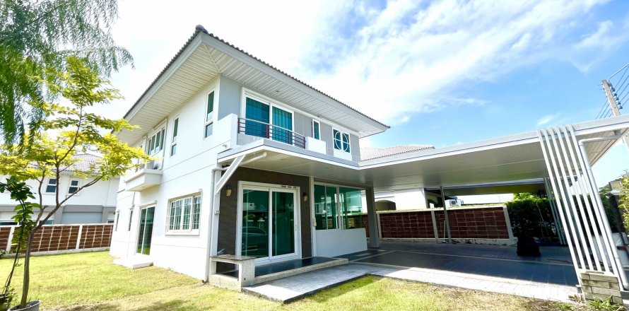 Дом в Тави Ваттане, Бангкок, Таиланд с 5 спальнями № 137777