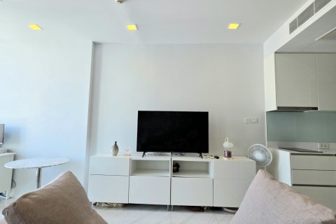 Studio dans le Condo à Watthana, Bangkok, Thaïlande  № 157947 - photo 7