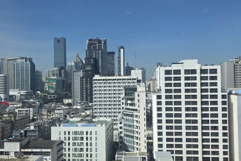 Studio dans le Condo à Watthana, Bangkok, Thaïlande  № 157947 - photo 17