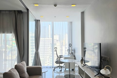Studio dans le Condo à Watthana, Bangkok, Thaïlande  № 157947 - photo 6