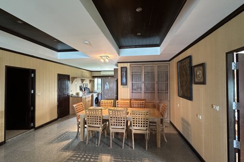 Condo à Pattaya, Thaïlande, 3 chambres  № 157946 - photo 2