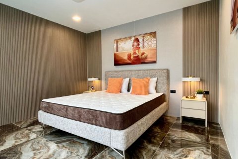 Villa in Phuket, Thailand 4 bedrooms № 157944 - photo 7