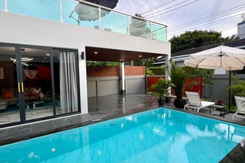 Villa in Phuket, Thailand 4 bedrooms № 157944 - photo 17