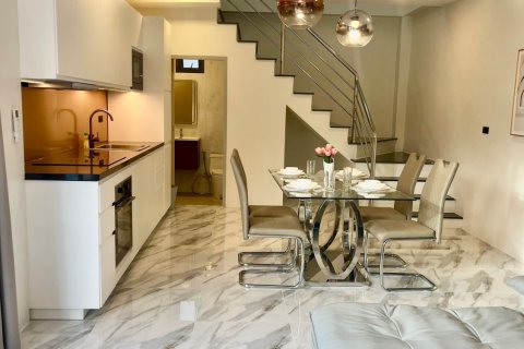 Villa in Phuket, Thailand 4 bedrooms № 157944 - photo 4