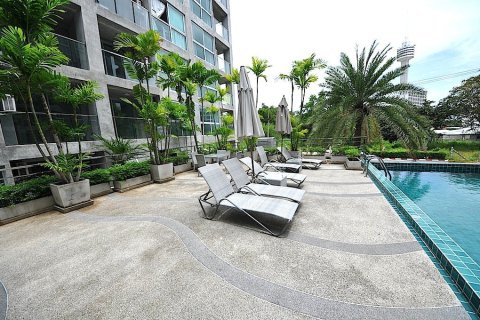 Condo in Pattaya, Thailand, 2 bedrooms № 205320 - photo 11