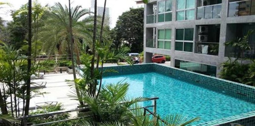 Condo in Pattaya, Thailand, 2 bedrooms № 205320