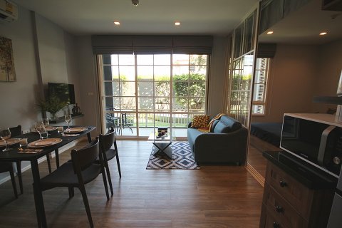Condo in Hua Hin, Thailand, 1 bedroom  № 176569 - photo 4