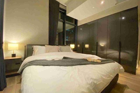 Condo in Bangkok, Thailand, 2 bedrooms № 183686 - photo 11