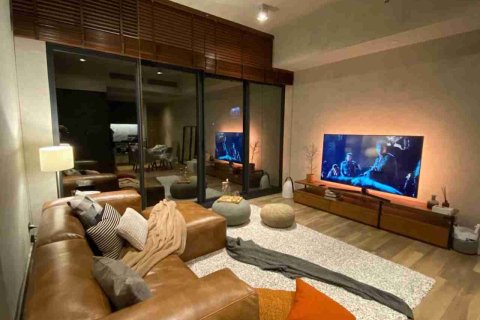 Condo in Bangkok, Thailand, 2 bedrooms  № 183688 - photo 12
