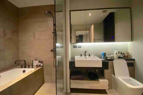 Condo in Bangkok, Thailand, 2 bedrooms  № 183688 - photo 4