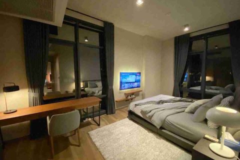 Condo in Bangkok, Thailand, 2 bedrooms  № 183688 - photo 7