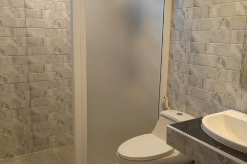 Villa à Pattaya, Thaïlande 5 chambres № 147891 - photo 11