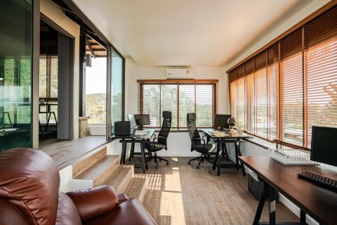 Villa in Phuket, Thailand 5 bedrooms № 147892 - photo 12