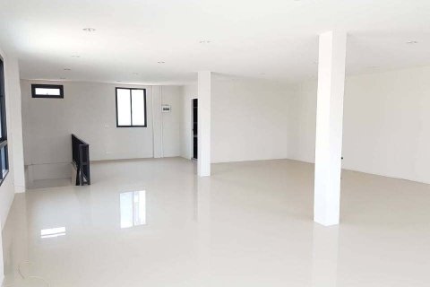 Офис в Клонг Тоэй, Бангкок, Таиланд  № 147890 - фото 11