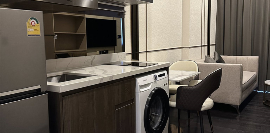 Condo in Bangkok, Thailand, 1 bedroom  № 184408