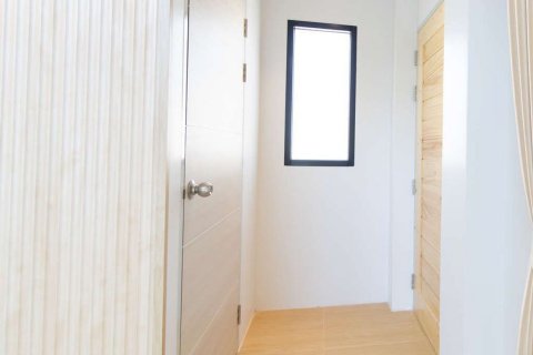 House in Chiang Mai, Thailand 4 bedrooms № 119949 - photo 25