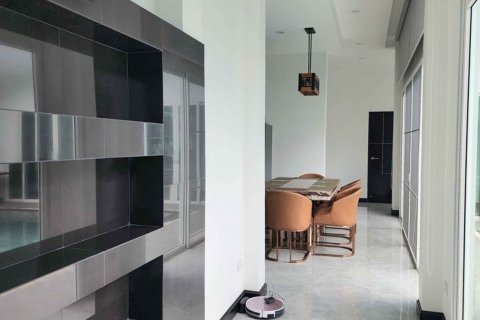 House in Chiang Mai, Thailand 4 bedrooms № 119949 - photo 22
