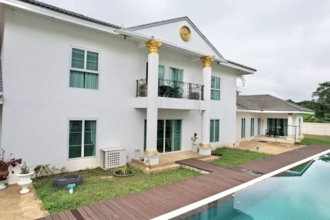 House in Chiang Mai, Thailand 6 bedrooms № 119951 - photo 29