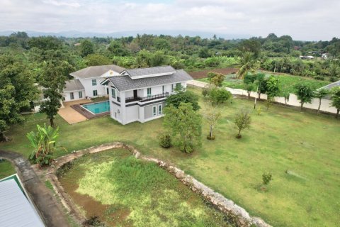 House in Chiang Mai, Thailand 6 bedrooms № 119951 - photo 13