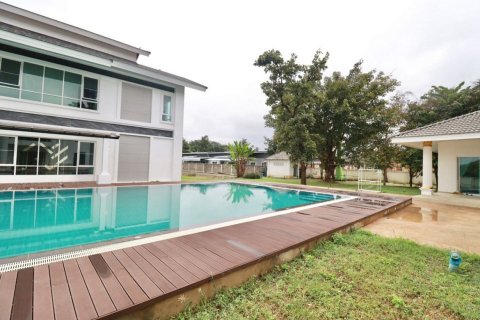 House in Chiang Mai, Thailand 6 bedrooms № 119951 - photo 21