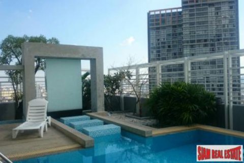 Apartment in Lat Phrao, Bangkok, Thailand 1 bedroom № 192759 - photo 4