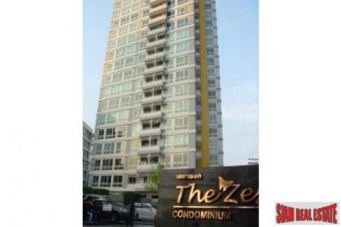 Apartment in Lat Phrao, Bangkok, Thailand 1 bedroom № 192759