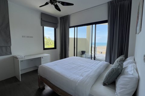 Villa in Ko Samui, Thailand 2 bedrooms № 180146 - photo 7