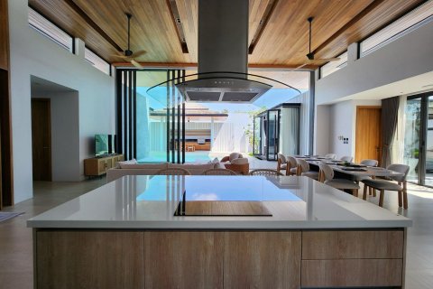 Вилла в Пхукете, Таиланд с 4 спальнями  № 145214 - фото 2