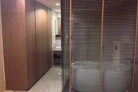 Кондоминиум с 2 спальнями в Ваттхане, Бангкок, Таиланд № 145212 - фото 2